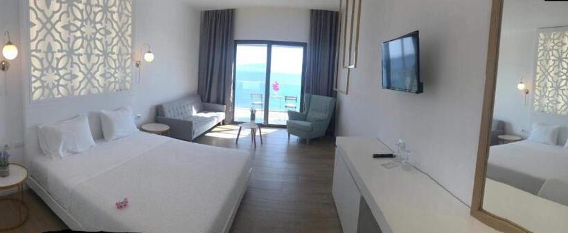 デラックススイート, Epirus