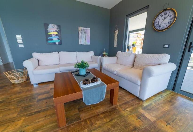 １ベッドルームのスーペリアアパートメント, Epirus