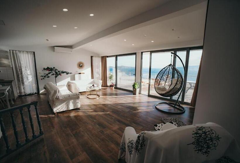 １ベッドルームペントハウスアパート, Epirus