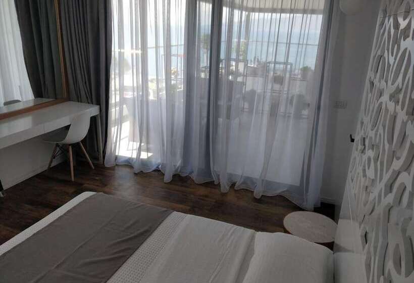 オーシャンビューデラックスルーム, Epirus