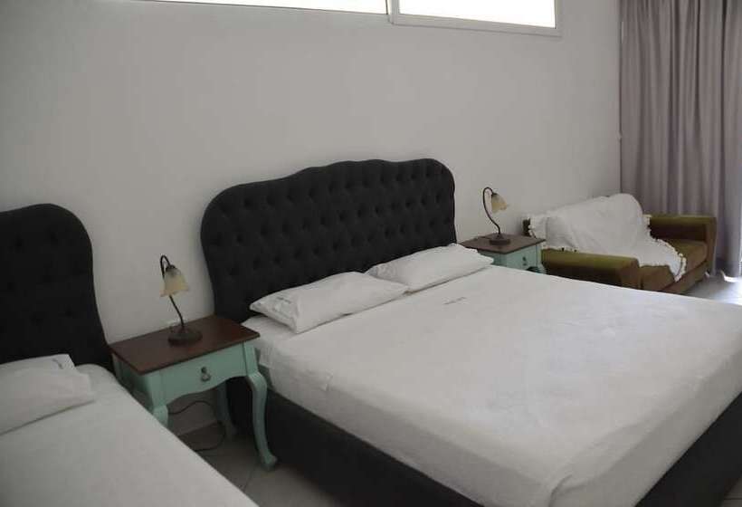 ガーデンビュースタンダード４ベッドルーム, Epirus