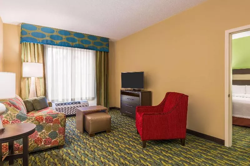 キングサイズベッドのスイートルーム, Homewood Suites By Hilton Little Rock Downtown