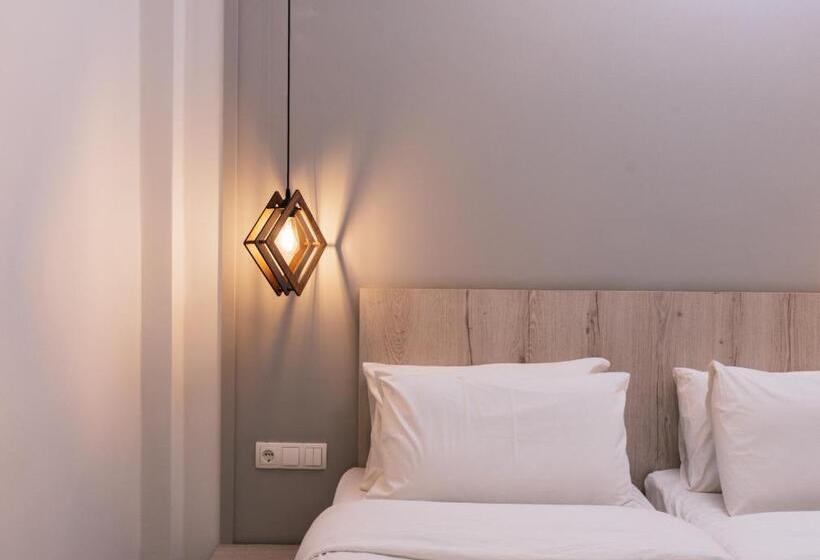 غرفة قياسية فردية, Idi