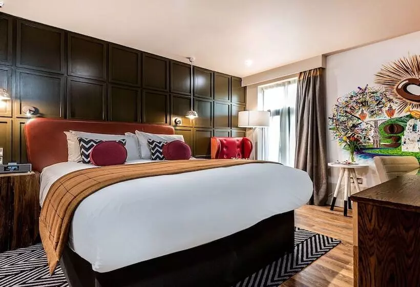 スタンダードルーム, Indigo York, An Ihg