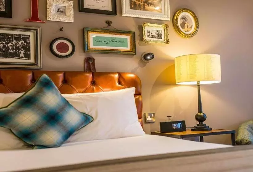 キングサイズベッドのスーペリアルーム, Indigo York, An Ihg