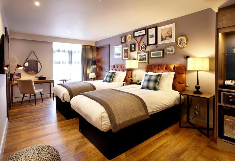 Номер Стандарт Адаптированный для Инвалидов, Indigo York, An Ihg