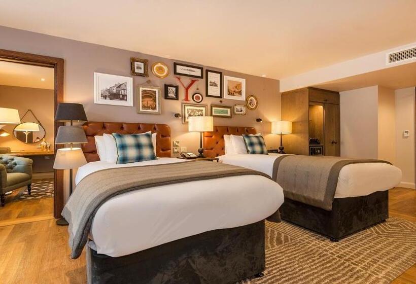 Номер Стандарт Адаптированный для Инвалидов, Indigo York, An Ihg