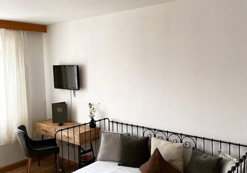 غرفة كومفورت, Garni Kern