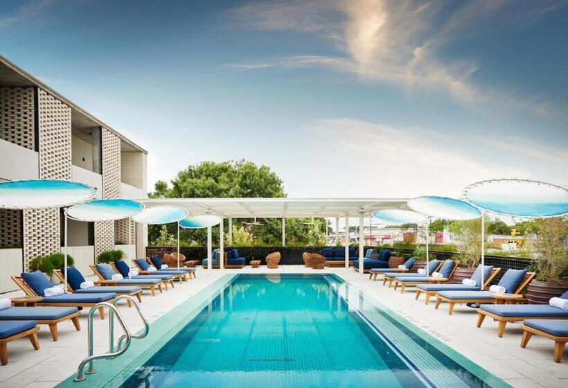 Büyük Çift Kişilik Yataklı Standart Oda, South Congress