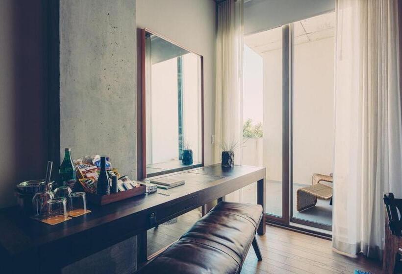 Dört Kişilik Standart Oda, South Congress