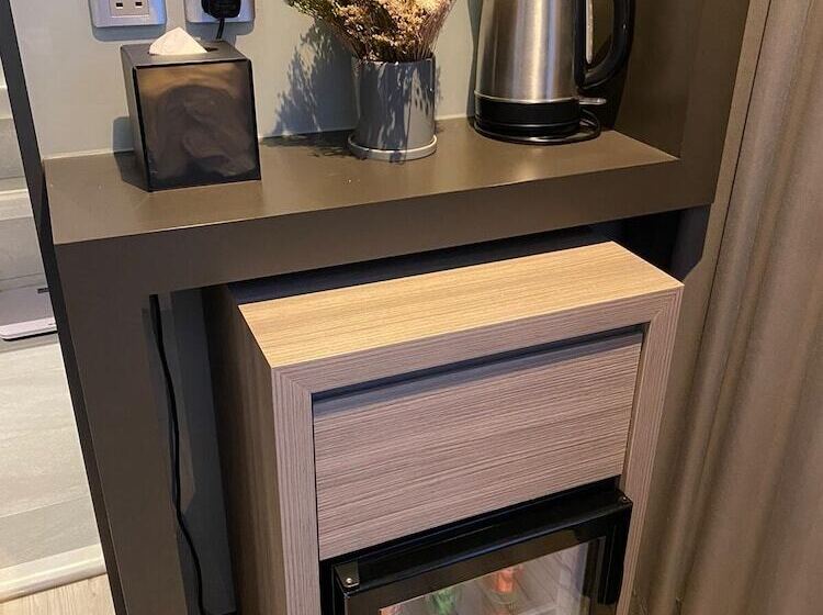 اتاق سوپریور, The Perkin