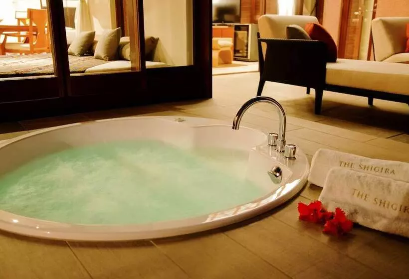 Suite with Pool, The Shigira
