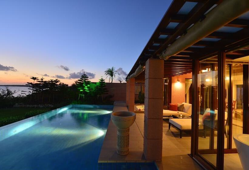 סוויטה עם בריכה, The Shigira