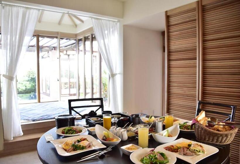 וילה בת חדר שינה 1, The Shigira