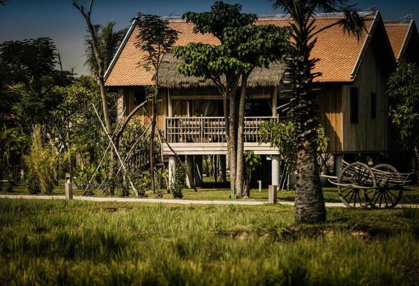 ‫فيلا غرفة نوم واحدة, Zannier Phum Baitang