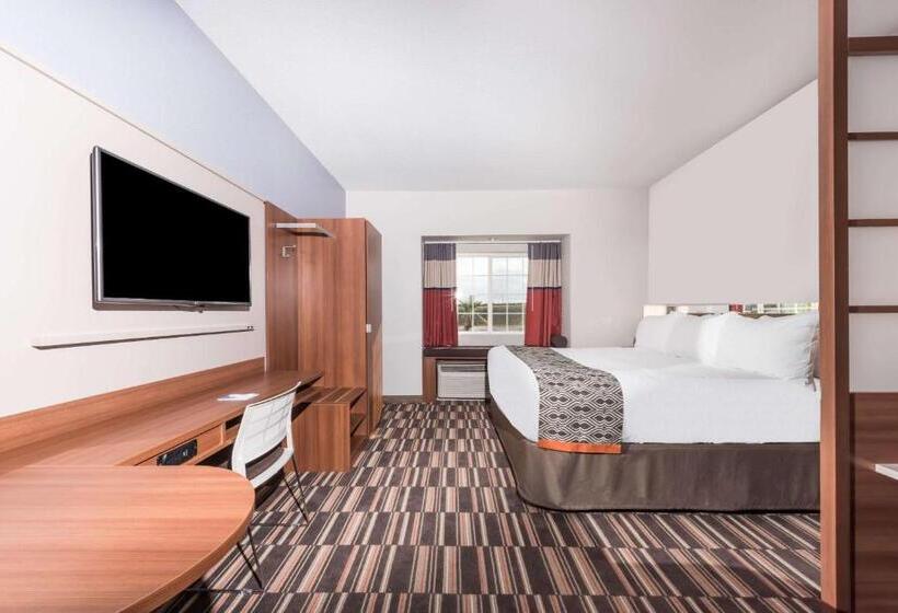 带大床的复式套间, Microtel Inn & Suites By Wyndham Sweetwater