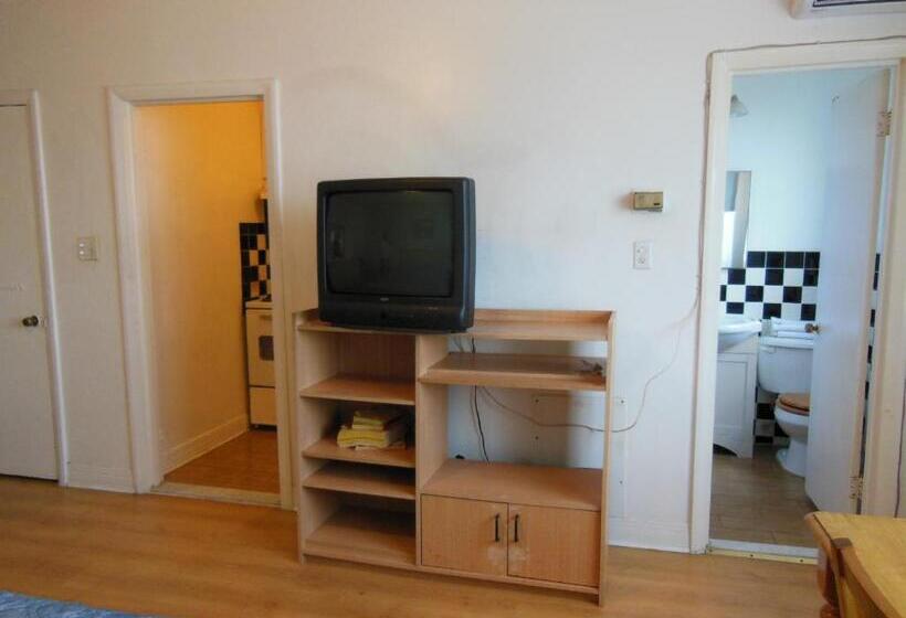 Quarto Estandar, Motel Pierre