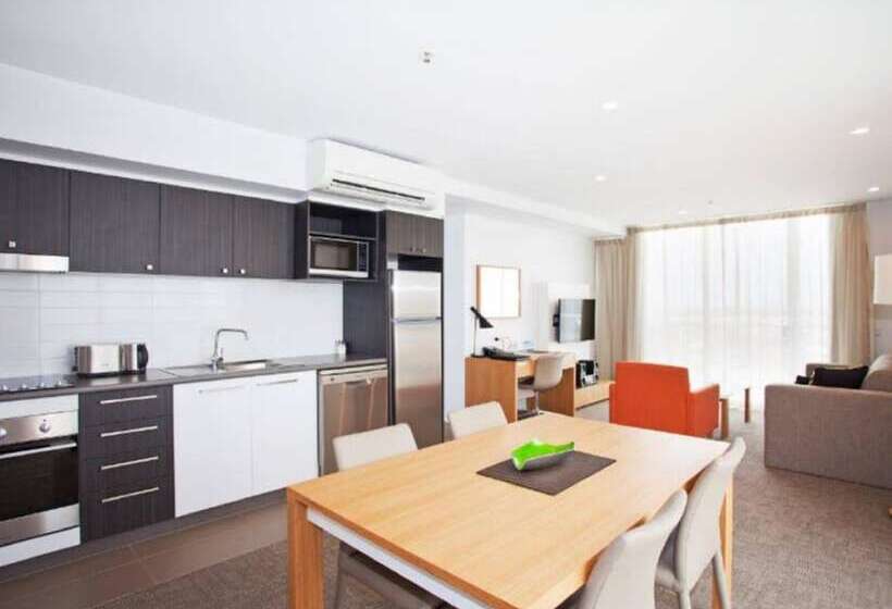 آپارتمان 1 خوابه, Quest Mackay On Gordon