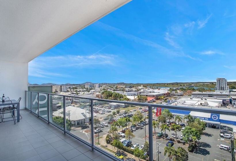 آپارتمان 2 خوابه, Quest Mackay On Gordon