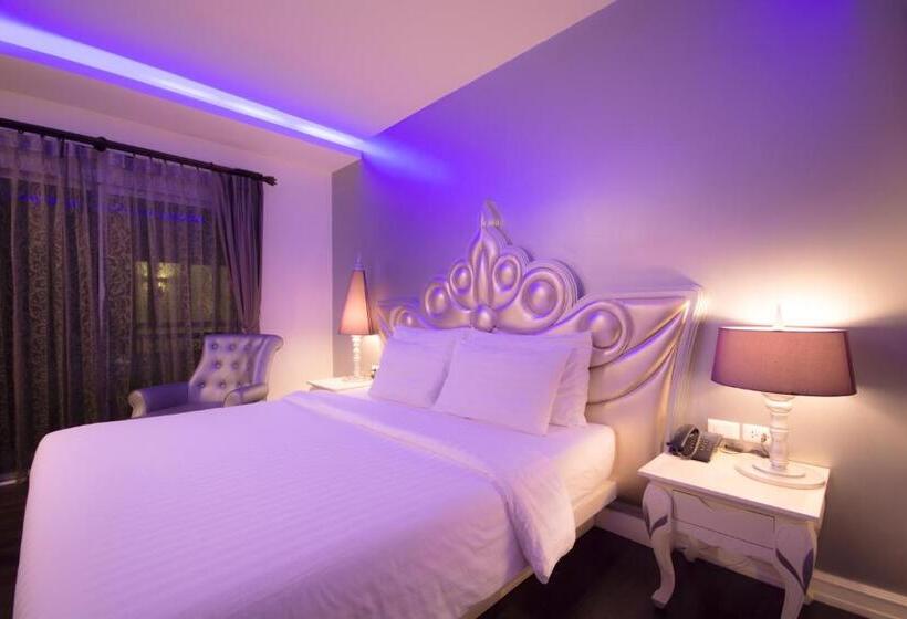 اتاق سوپریور, Chillax Resort