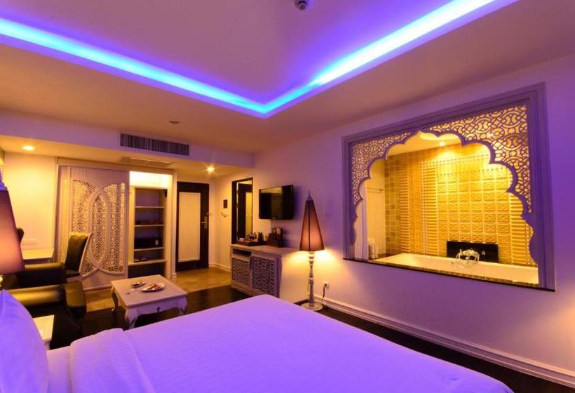 اتاق پرمیوم, Chillax Resort