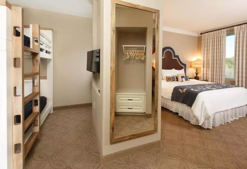スイート（家族用）, Dollywood's Dreammore Resort And Spa