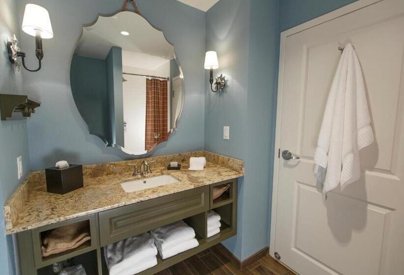 Семейный Полулюкс, Dollywood's Dreammore Resort And Spa