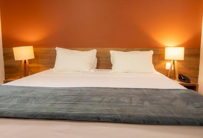 高级套房, Angá Beach