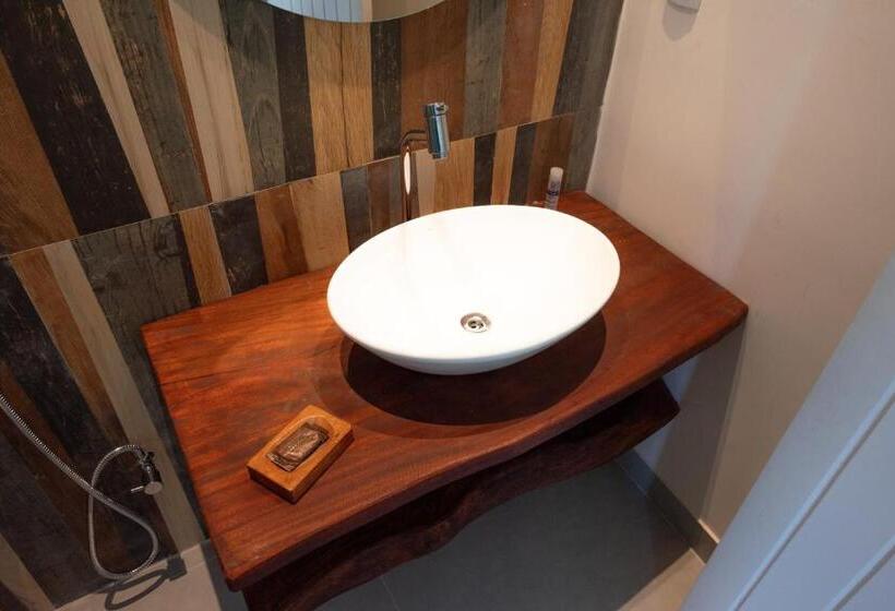 高级套房, Angá Beach