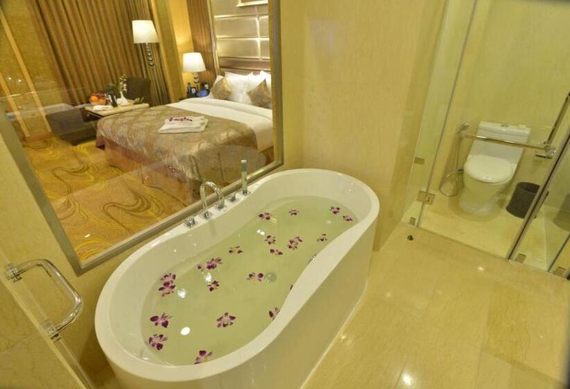 سوییت جونیور, Best Western Chinatown