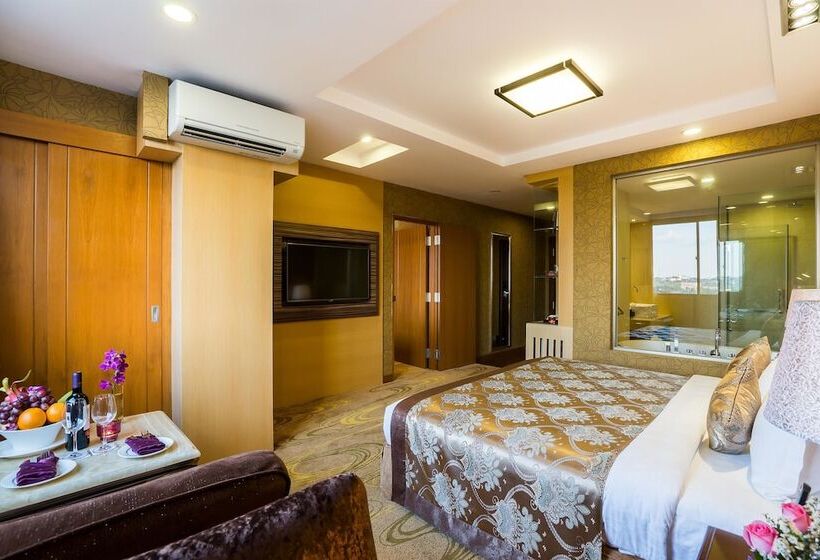 اتاق اجرایی, Best Western Chinatown