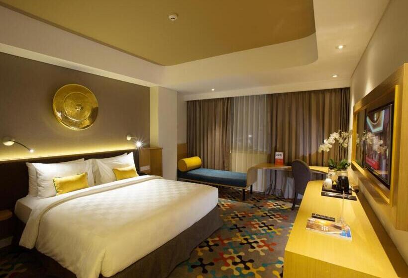 Habitación Deluxe, Ciputra Cibubur Managed By Swiss Belhotel International