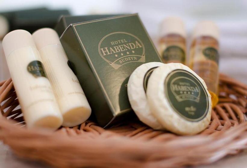 اتاق سوپریور, Habenda