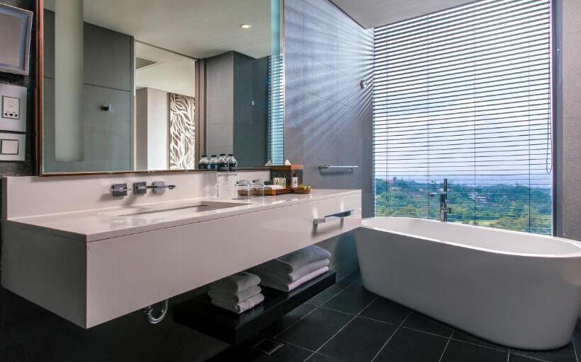 Номер Премиум, Intercontinental Bandung Dago Pakar, An Ihg