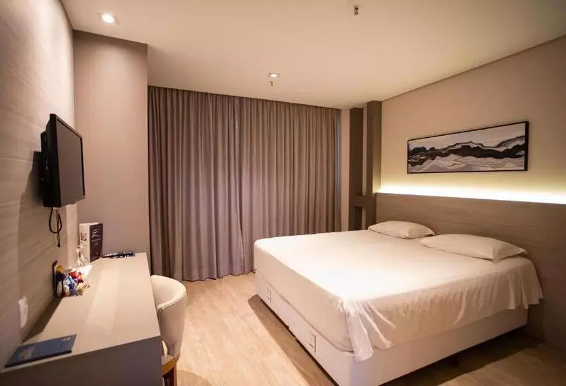 Standard-huone, Jwf Limeira