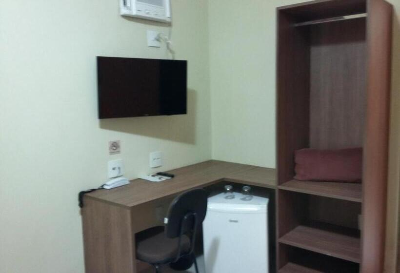 스탠다드 트리플 룸, Mont Rey