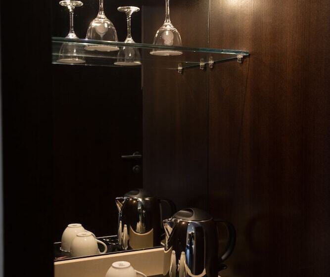 Номер Superior, St George S Hotel   Wembley