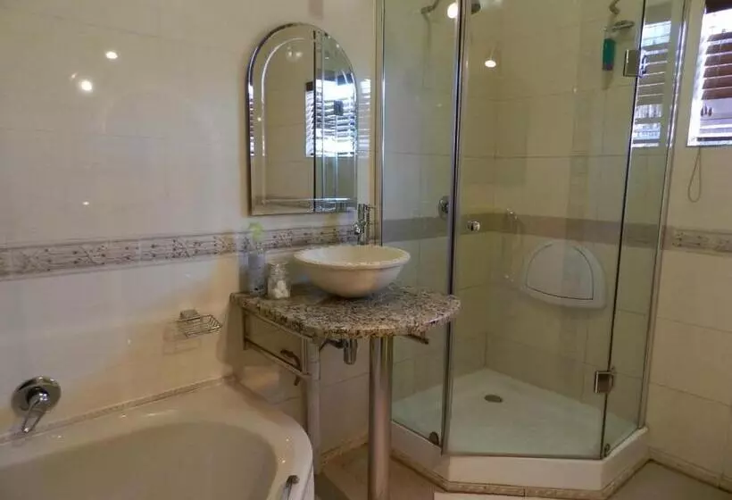 身障者適用スタンダードルーム, Sleepers Villa Guesthouse