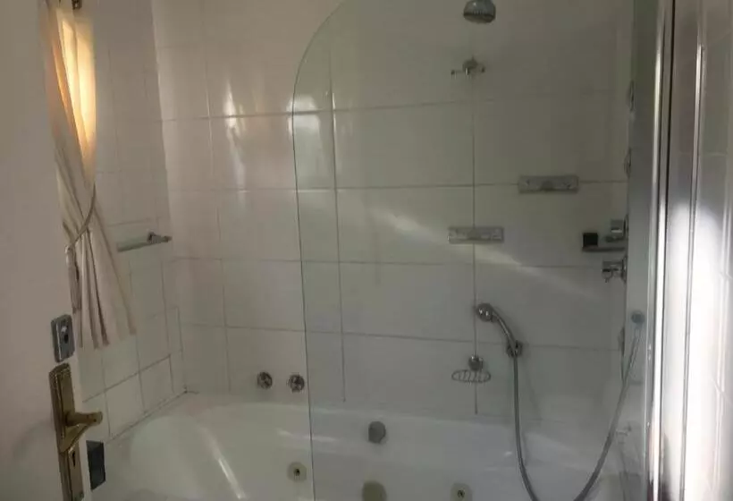 デラックスファミリールーム, Sleepers Villa Guesthouse