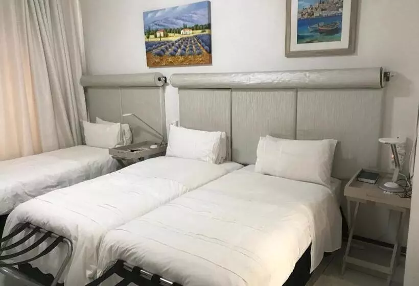 デラックスファミリールーム, Sleepers Villa Guesthouse