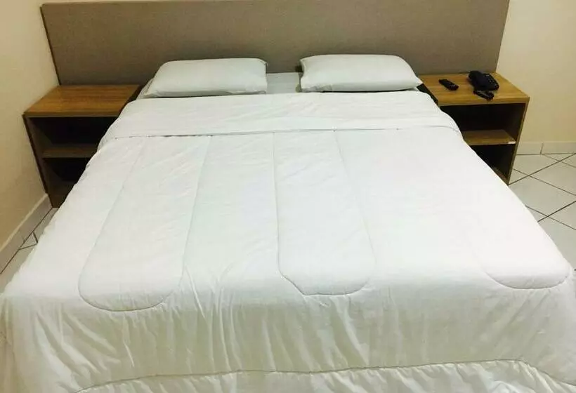 スタンダードシングルルーム, Realminas Hotel E Restaurante