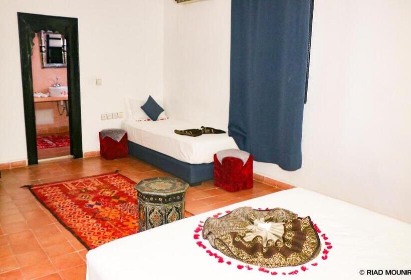 اتاق استاندارد سه نفره, Riad Mounir