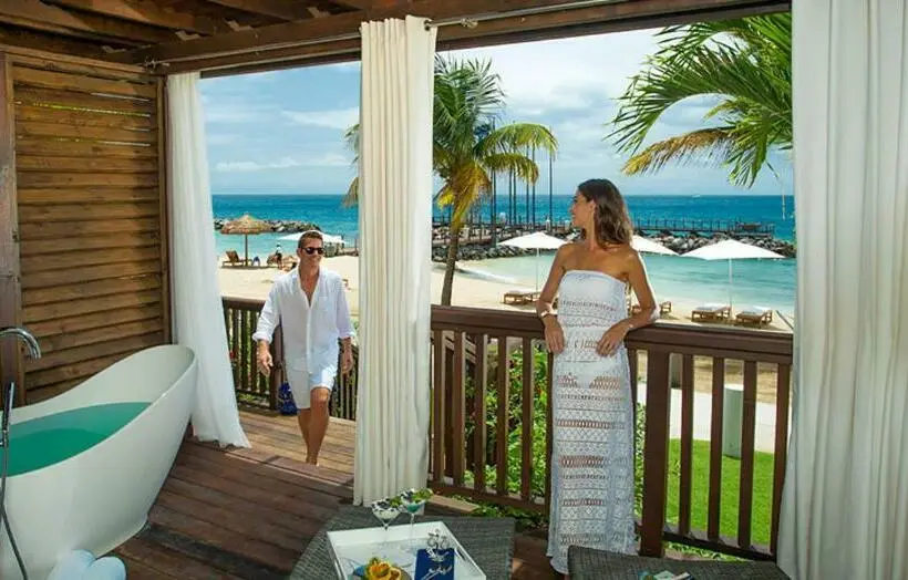 Club Room Sea View, Sandals Grenada All Inclusive  Couples Only