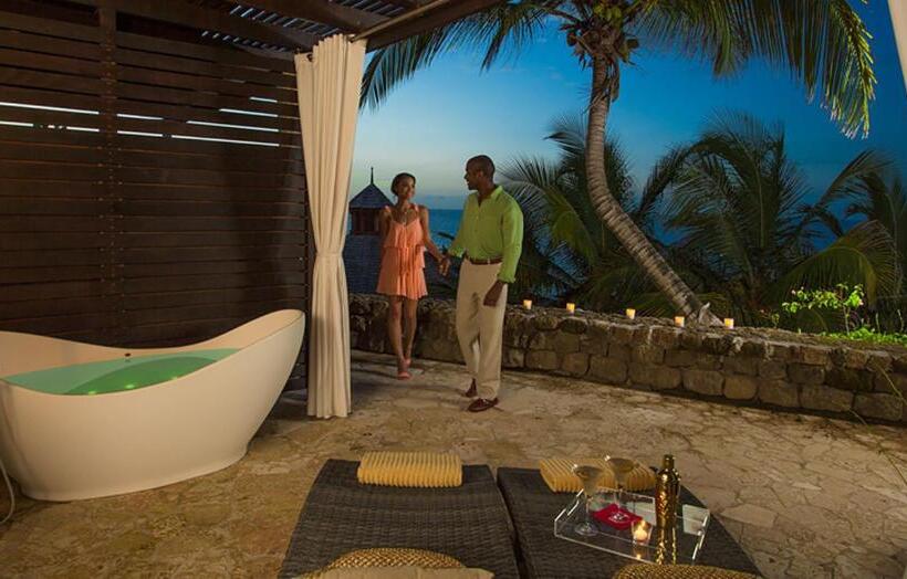 اتاق استاندارد اینتریور, Sandals Grenada All Inclusive Couples Only