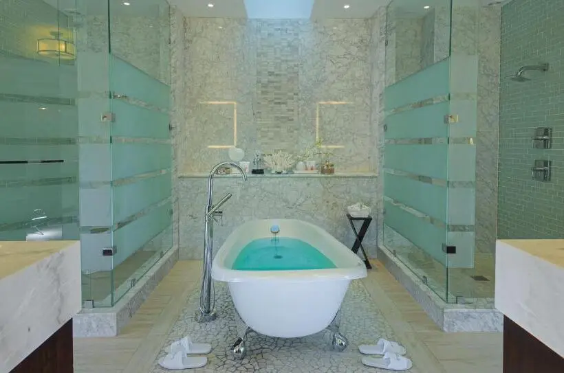 سوییت با چشم‌انداز دریا, Sandals Grenada All Inclusive  Couples Only