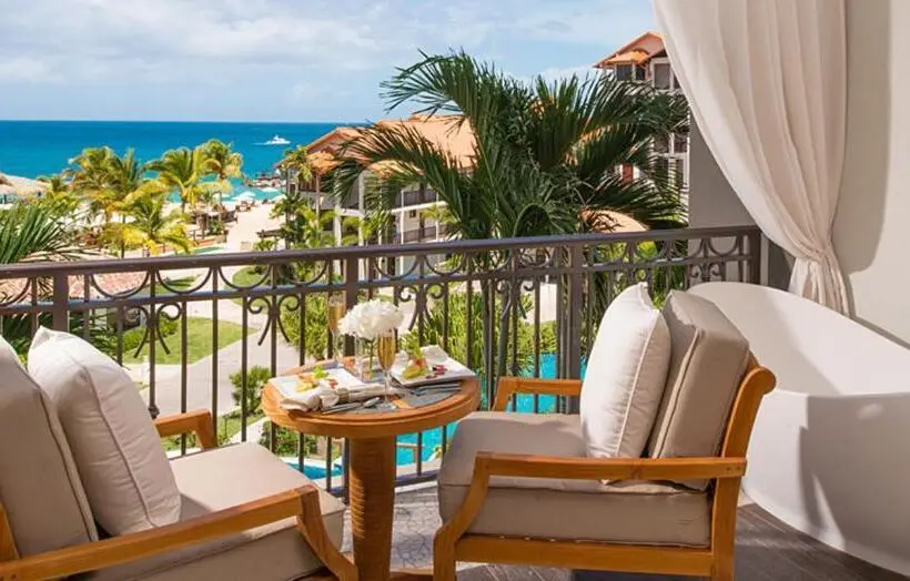 سوئیت با بالکن, Sandals Grenada All Inclusive  Couples Only
