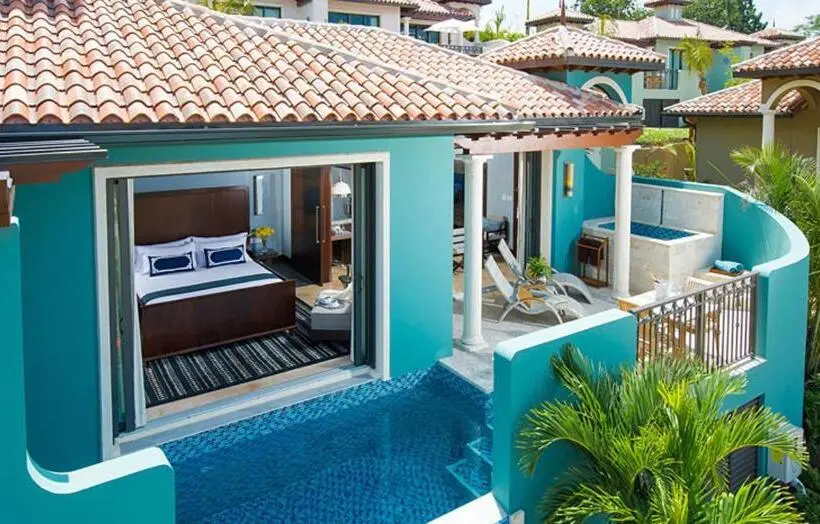 ویلای یک اتاق خوابه با استخر شنا, Sandals Grenada All Inclusive  Couples Only