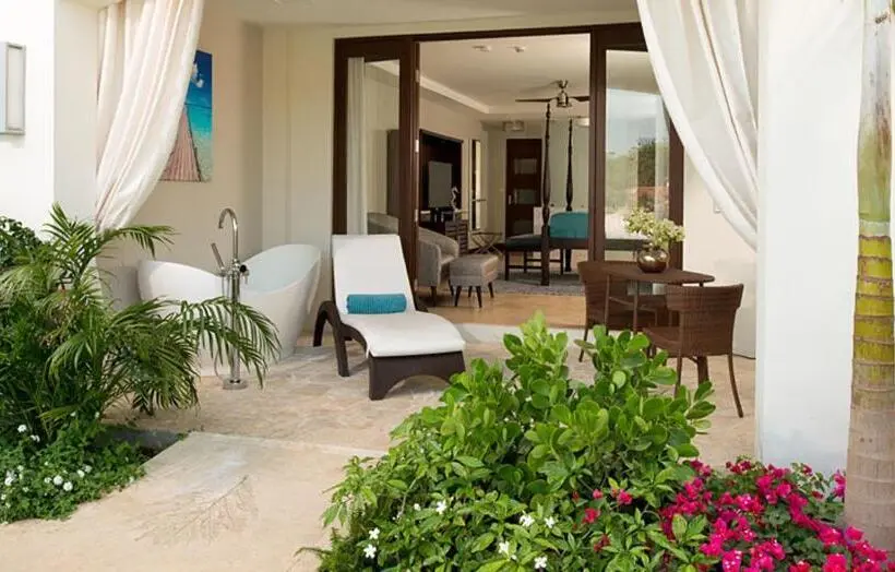 سوئیت جونیور اینتریور, Sandals Grenada All Inclusive  Couples Only