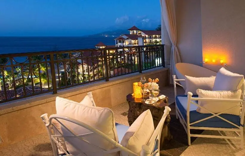سوییت با چشم‌انداز دریا, Sandals Grenada All Inclusive  Couples Only