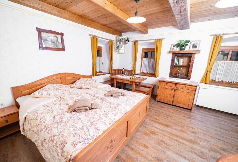 اتاق لوکس سه تخته, Guesthouse Močivnik